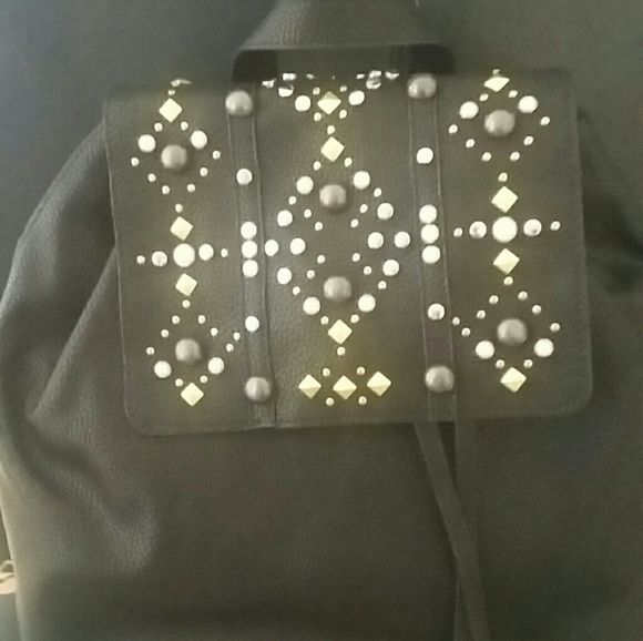 Womens's backpack  NWT no tear ! - Picture 2 of 16